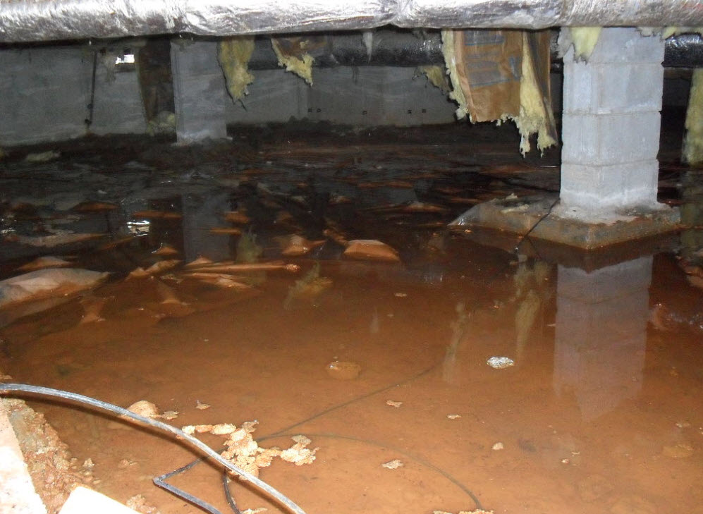 water issues in crawlspace