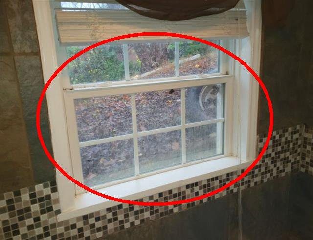 Home F: a shower window without tempered glass