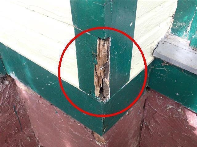 Home D: rotted exterior trim