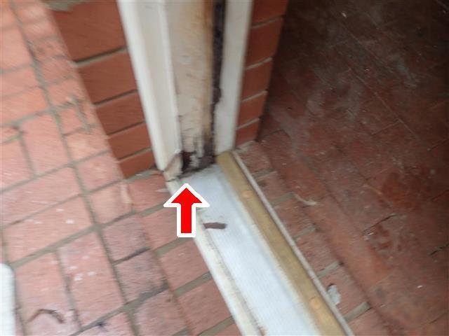 Home G: rot at the bottom of a rear entry door jamb
